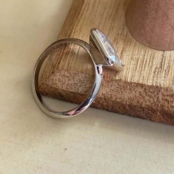 Cushion Cut Clear CZ Bezel Ring Rhodium - Picture 6 of 10